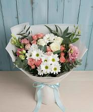 Букет цветов из:  Розы, Лизиантусы и Хризантемы в Усть-Катаве