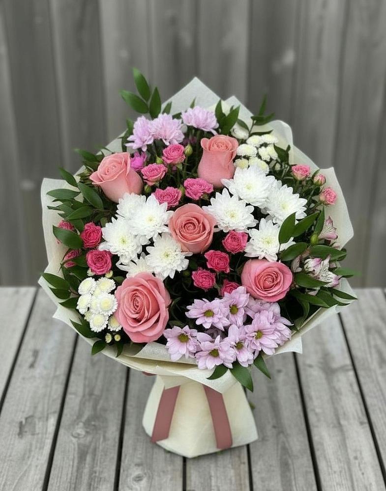 Букет цветов из: Альстромерии, Гвоздики, Розы и Хризантемы в Усть-Катаве