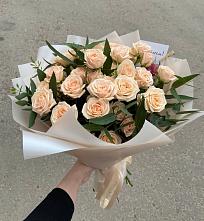 Букет Кремовые розы Латте в Усть-Катаве