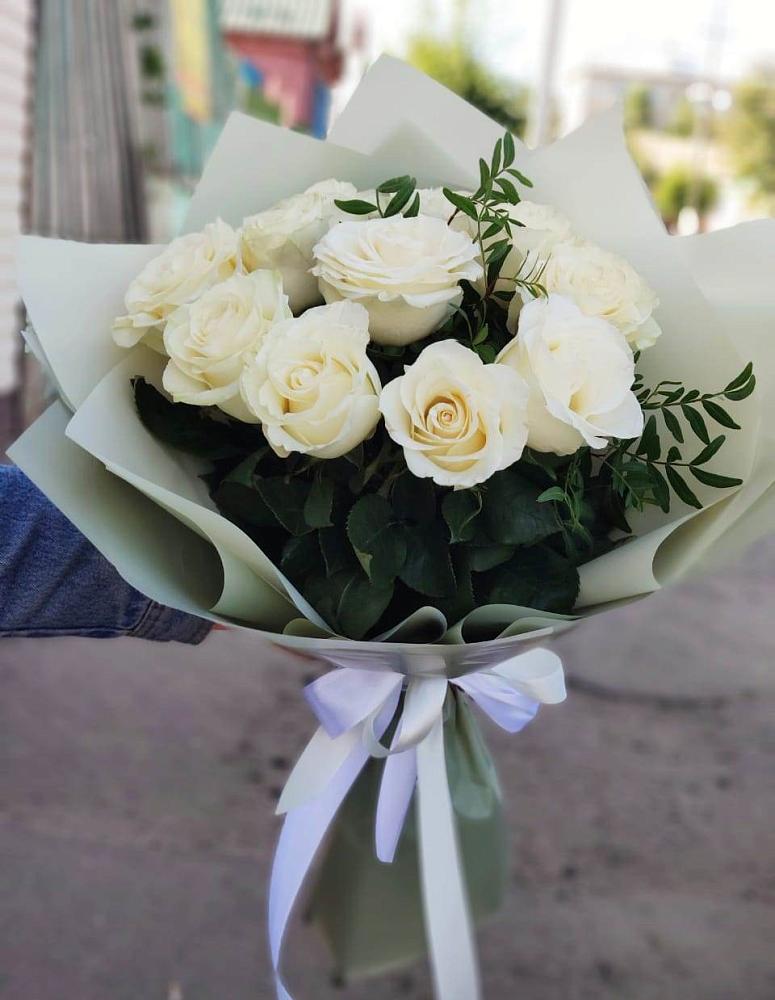 Букет Белые розы Проуд в Усть-Катаве