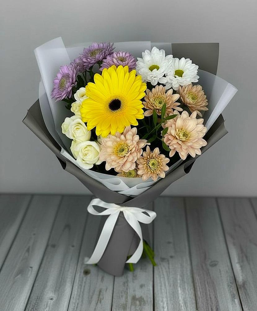Букет цветов из: Розы, Герберы и Хризантемы в Усть-Катаве