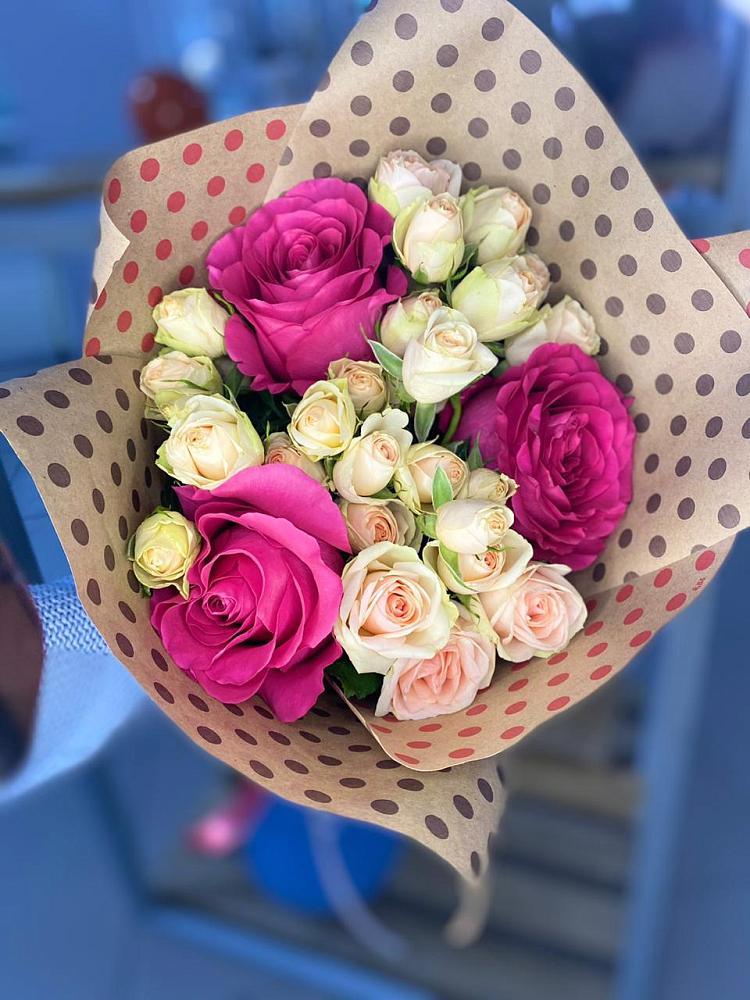 Букет цветов из: Розы в Усть-Катаве