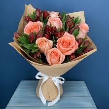 Букет цветов из:  Розы и Альстромерии в Усть-Катаве