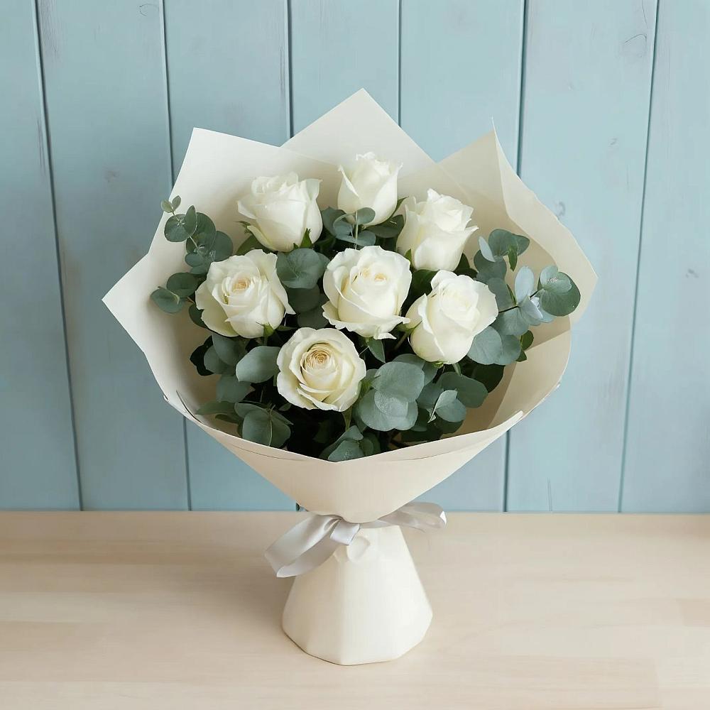 Букет Белые розы в Эвкалипте в Усть-Катаве