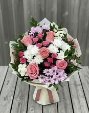 Букет цветов из:  Альстромерии, Гвоздики, Розы и Хризантемы в Усть-Катаве
