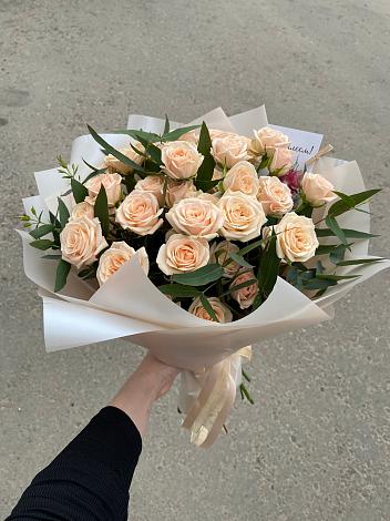 Букет Кремовые розы Латте в Усть-Катаве