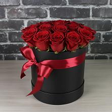 Цветочная композиция из Розы в шляпной коробке в Усть-Катаве