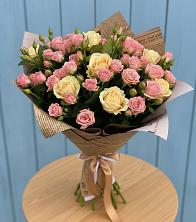 Букет цветов из:  Розы в Усть-Катаве