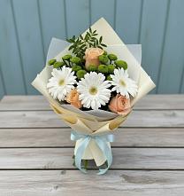 Букет цветов из:  Герберы, Розы и Хризантемы в Усть-Катаве