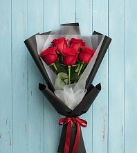 Букет цветов из:  Розы в Усть-Катаве
