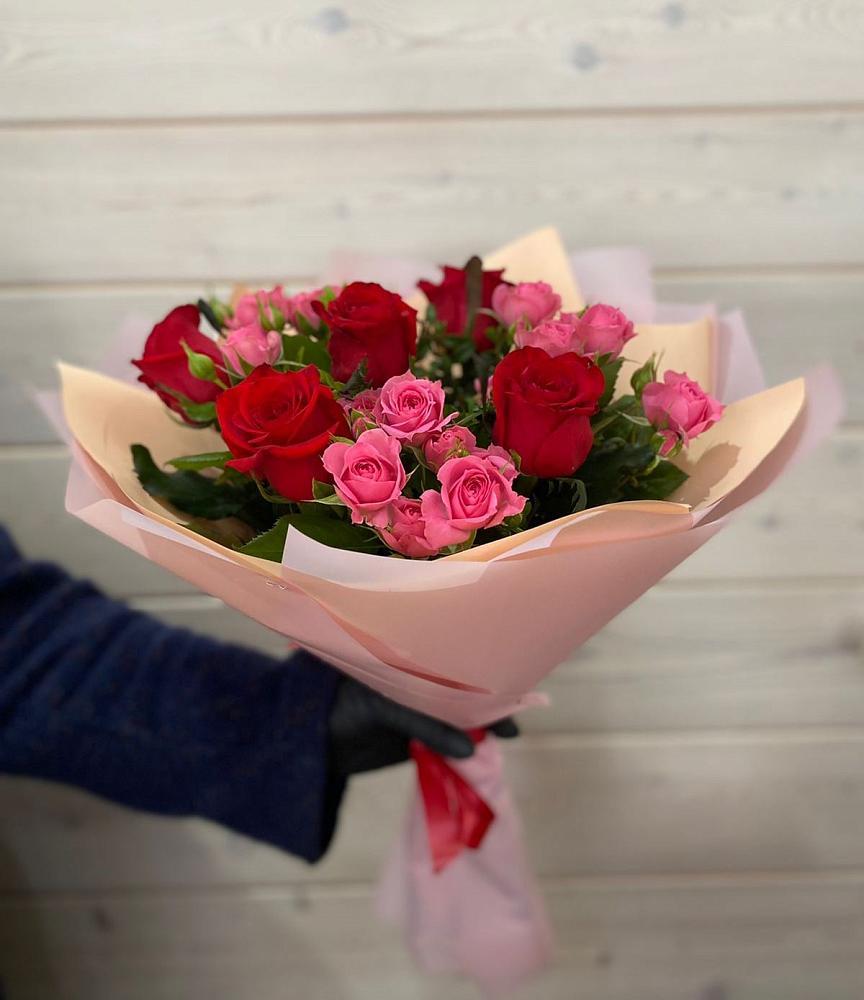 Букет цветов из: Розы в Усть-Катаве