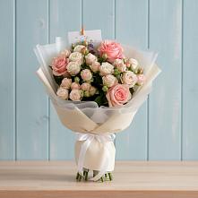 Букет цветов из:  Розы в Усть-Катаве