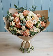 Букет цветов из:  Альстромерии и Розы в Усть-Катаве